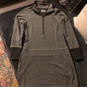 COLUMBIA Womens Medium Omni Wick Advanced Evaporation Athletic Dress Gray